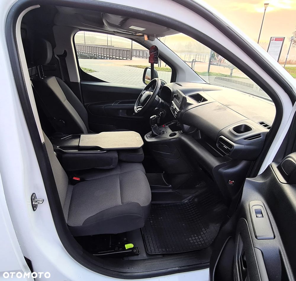 Citroën BERLINGO 1.5 E-HDI - 21