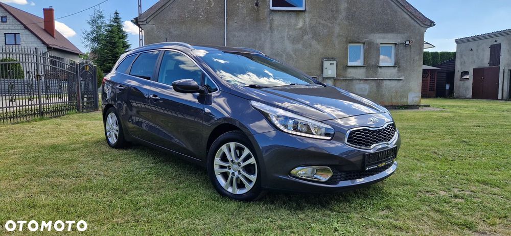 Kia Ceed 1.6 GDI Platinum Edition - 8