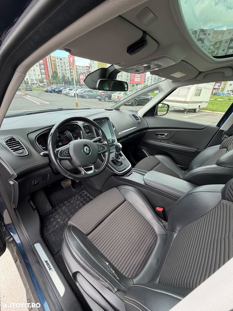 Renault Scenic - 12