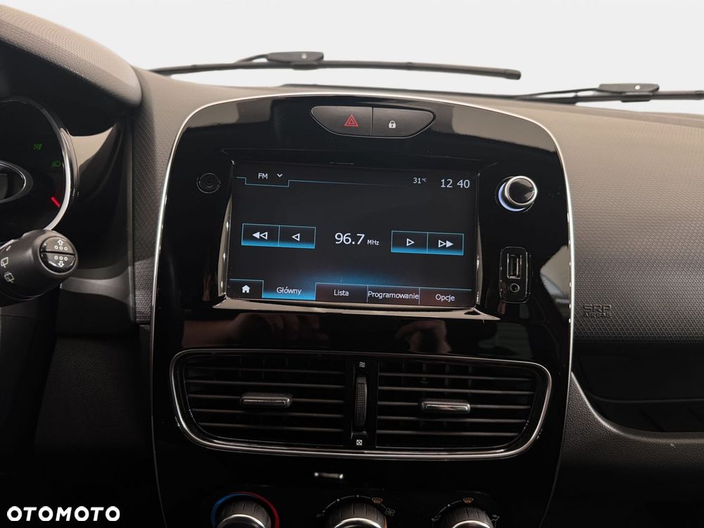 Renault Clio - 20