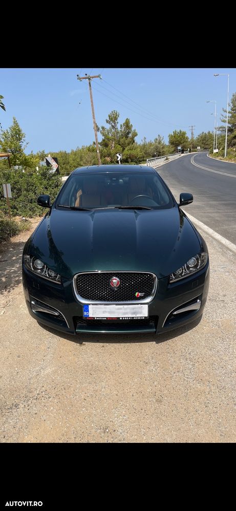 Jaguar XF 3.0 V6 S - 12