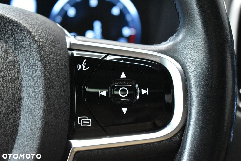 Volvo XC 90 B5 D AWD Inscription - 16