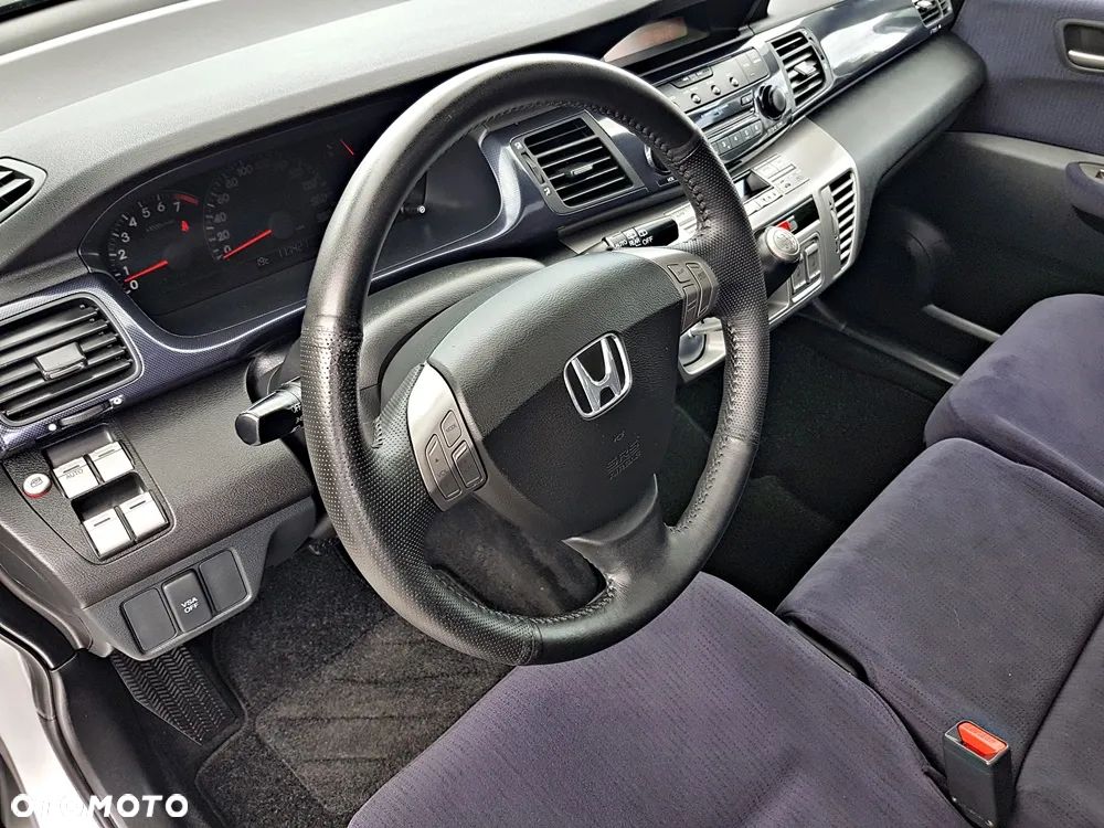 Honda FR-V 1.8 Executive - 24