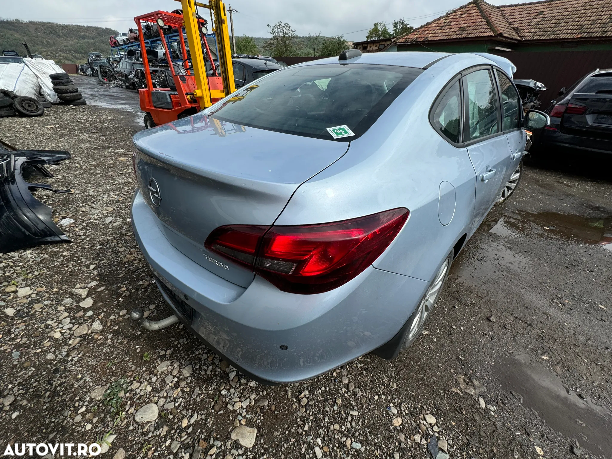 Dezmembram Opel Astra J Facelift 1.4 b 2017 - 2