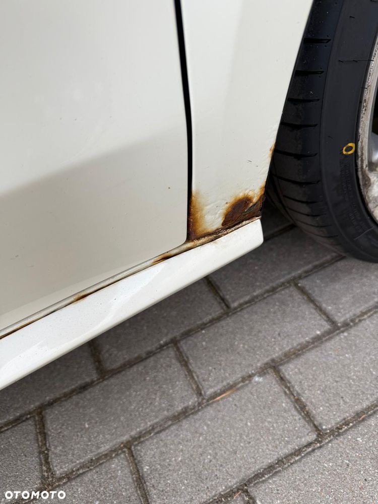 Audi A1 3-drzwiowe 1.4 TFSI 119g S tronic S line edition - 13