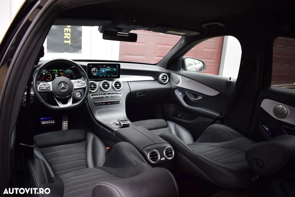 Mercedes-Benz C - 13