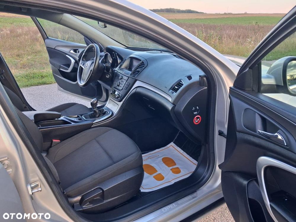 Opel Insignia - 17