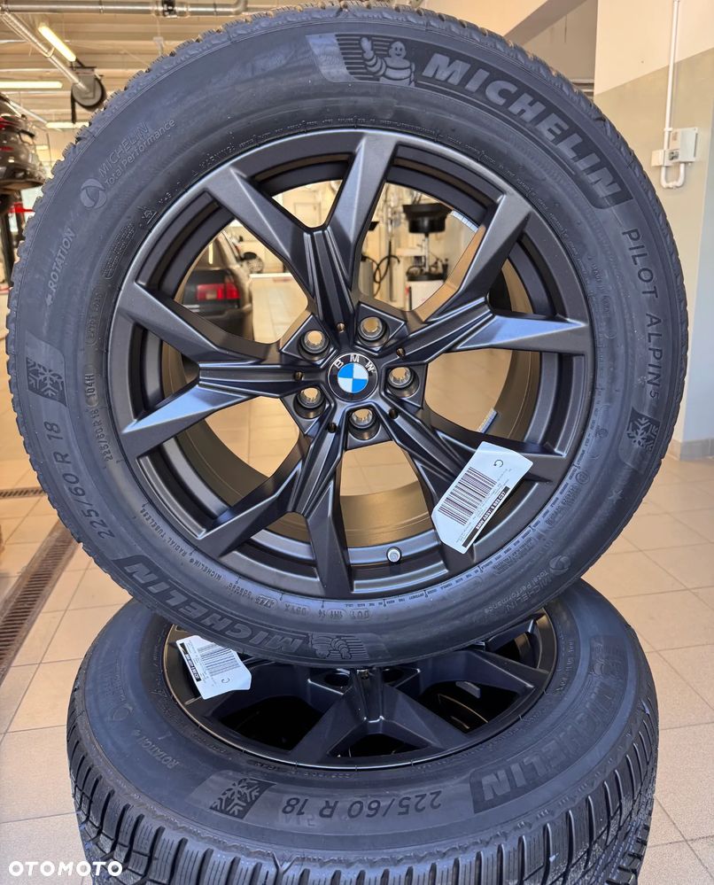 NOWE Oryginalne koła zimowe 18" Y Spoke 921 BMW X3 G45 225/60 R18 104H XL GREY - 1