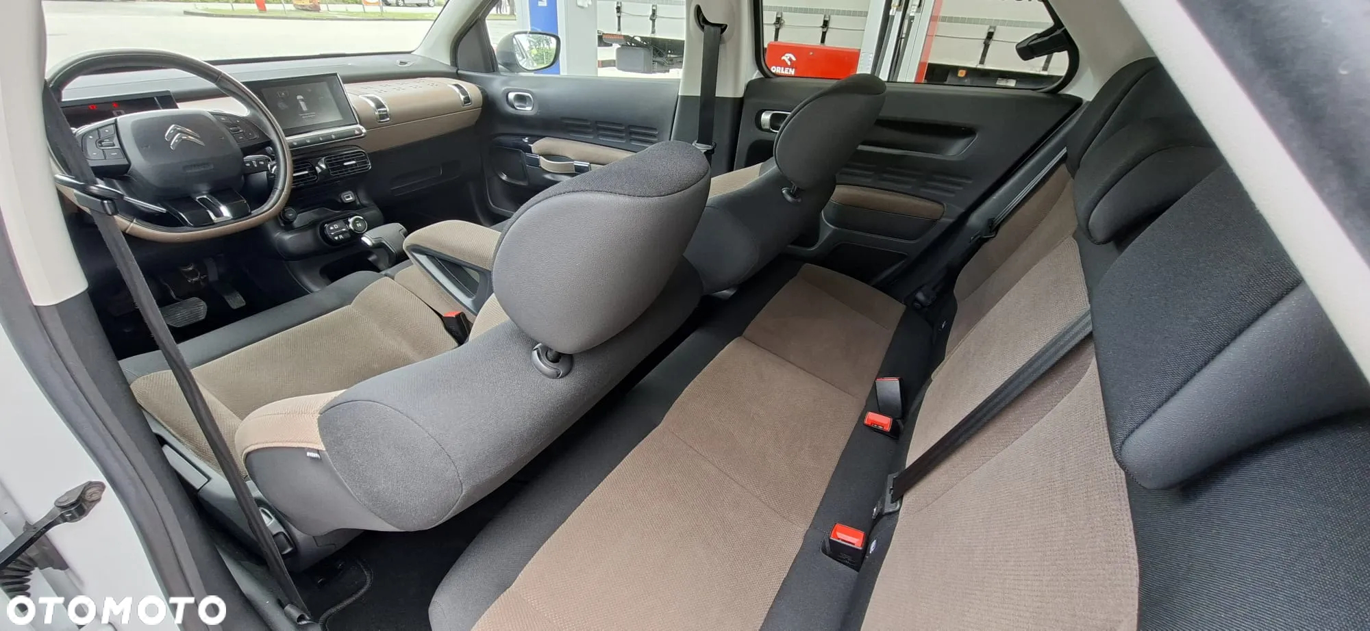 Citroën C4 Cactus BlueHDi 100 Stop&Start ETG6 Business Class - 19