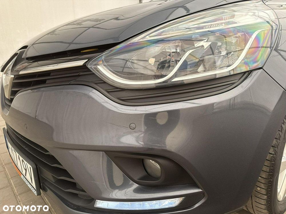 Renault Clio - 28
