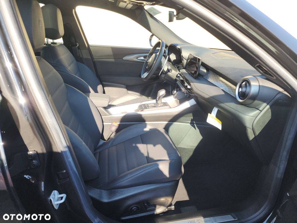 Alfa Romeo Tonale - 10