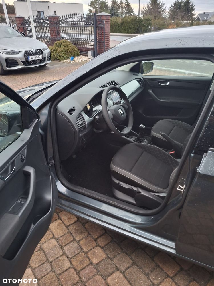 Skoda Fabia 1.0 TSI Ambition - 10