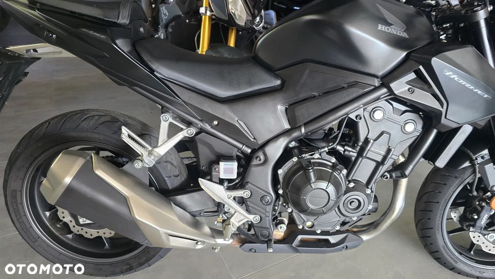 Honda Hornet - 28