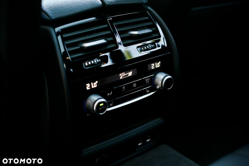 BMW Seria 5 520d M Sport Edition - 17