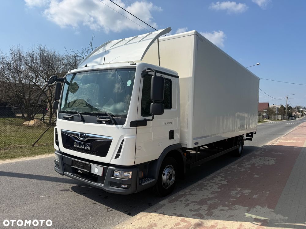 MAN TGL 12.250 - 12