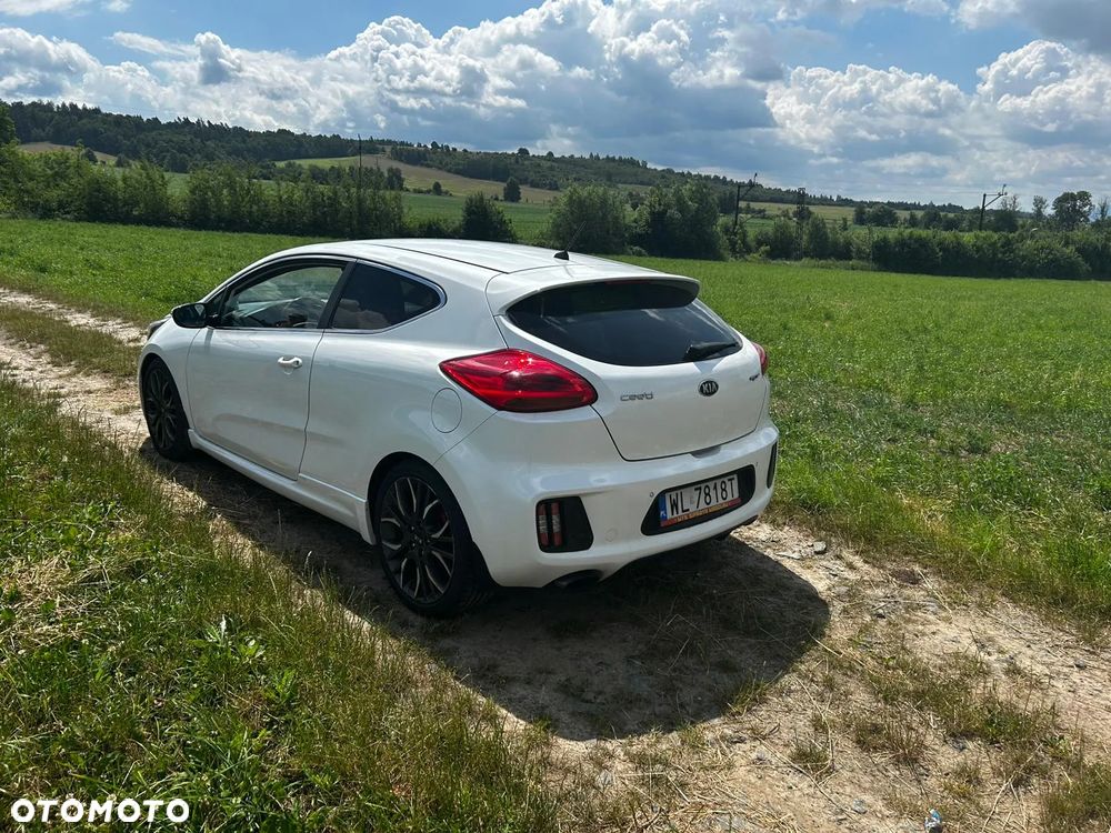 Kia Ceed - 5