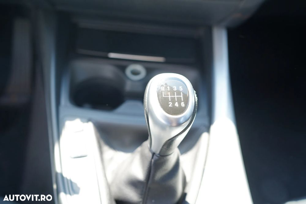 BMW Seria 1 114i - 17