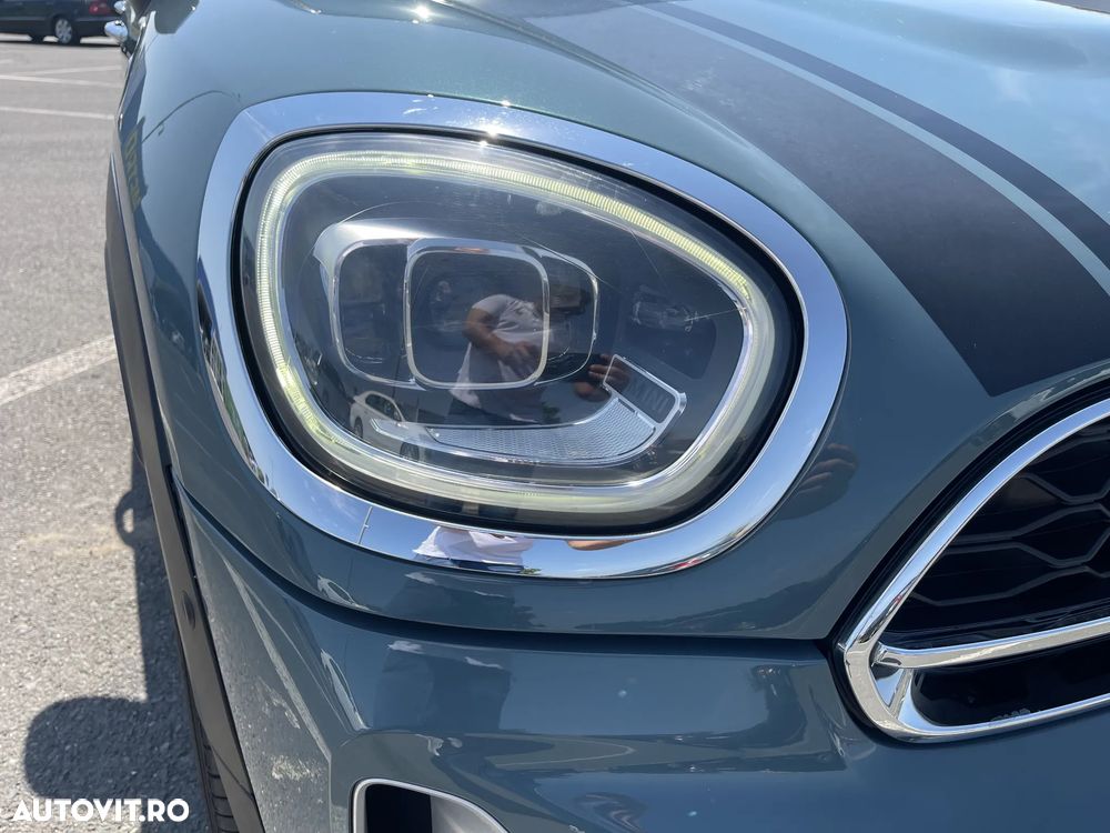 Mini Countryman Cooper SD ALL4 AT - 16