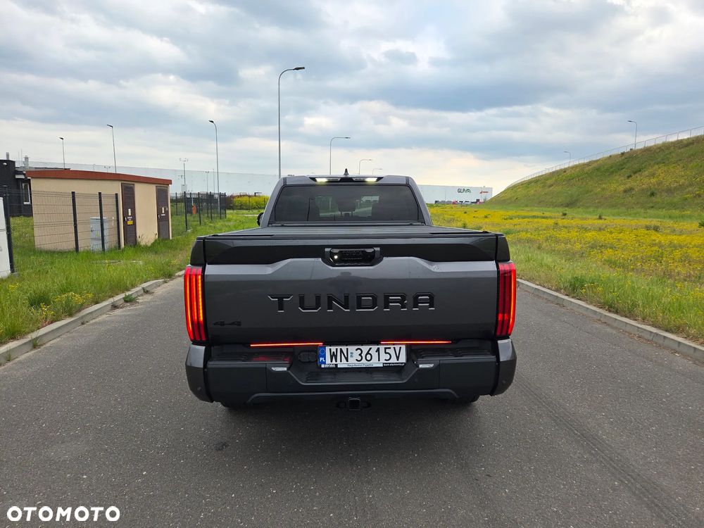 Toyota Tundra - 6