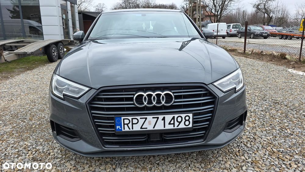 Audi A3 Limousine 2.0 TFSI quattro S tronic design - 8