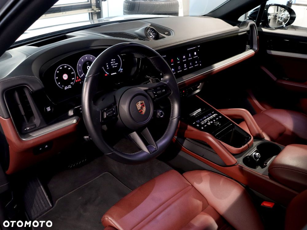 Porsche Cayenne Standard - 15