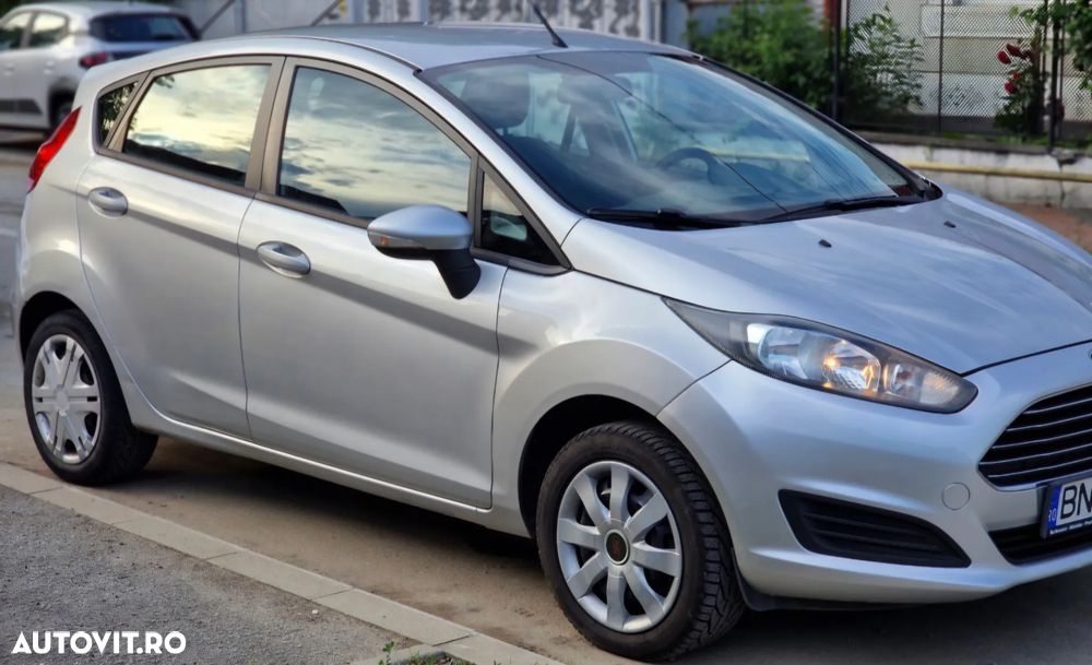 Ford Fiesta 1.6 TDCI Start-Stop ECOnetic Trend - 3