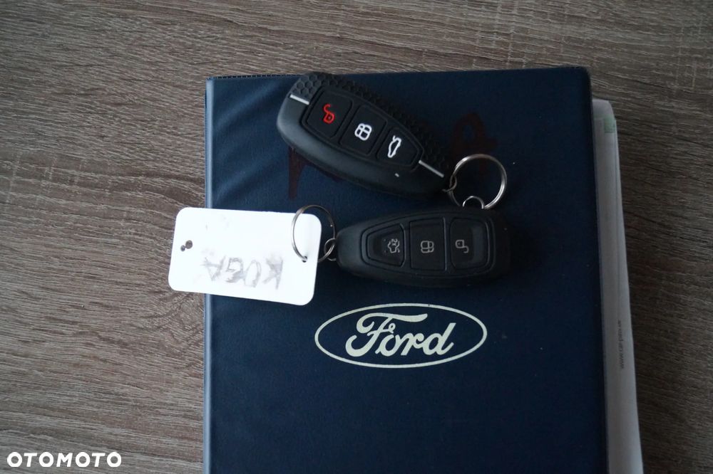 Ford Kuga 1.5 EcoBoost FWD ST-Line Black ASS MMT6 - 41