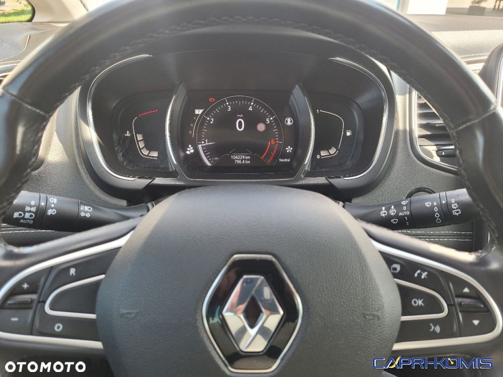 Renault Grand Scenic - 12