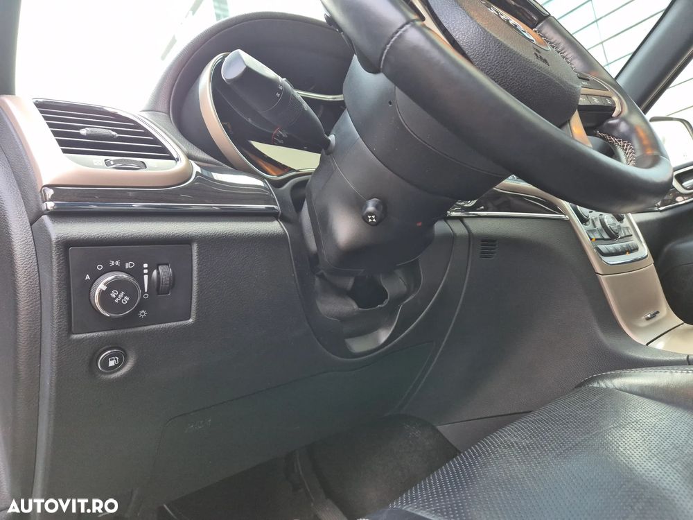 Jeep Grand Cherokee 3.0 TD AT Overland - 25