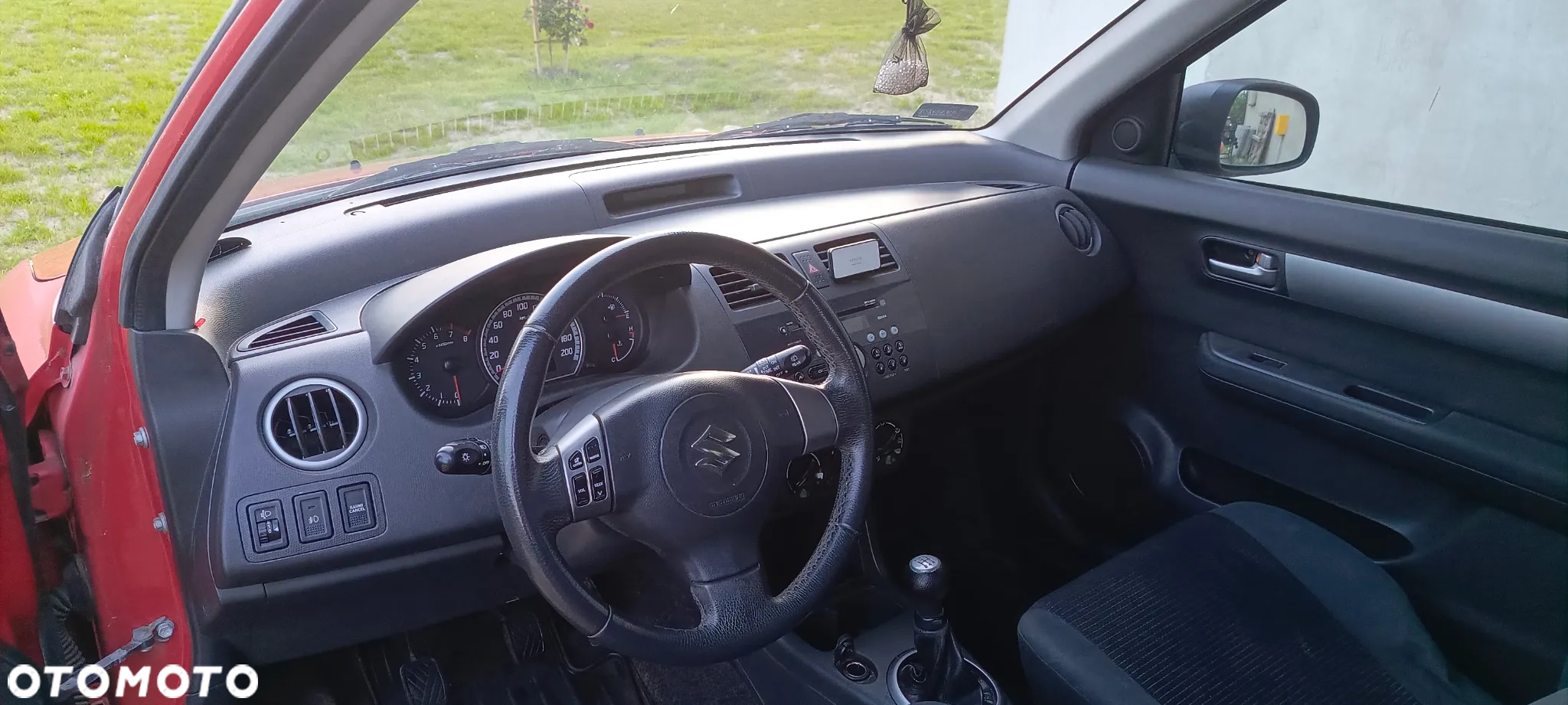 Suzuki Swift - 9