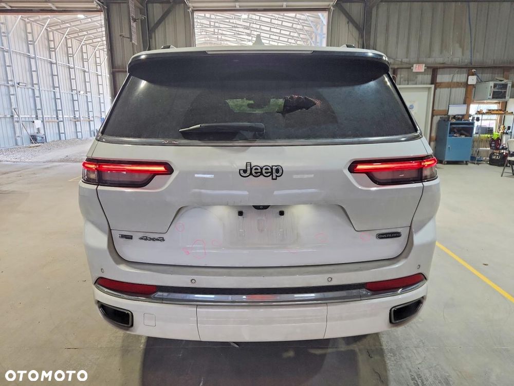 Jeep Grand Cherokee - 8