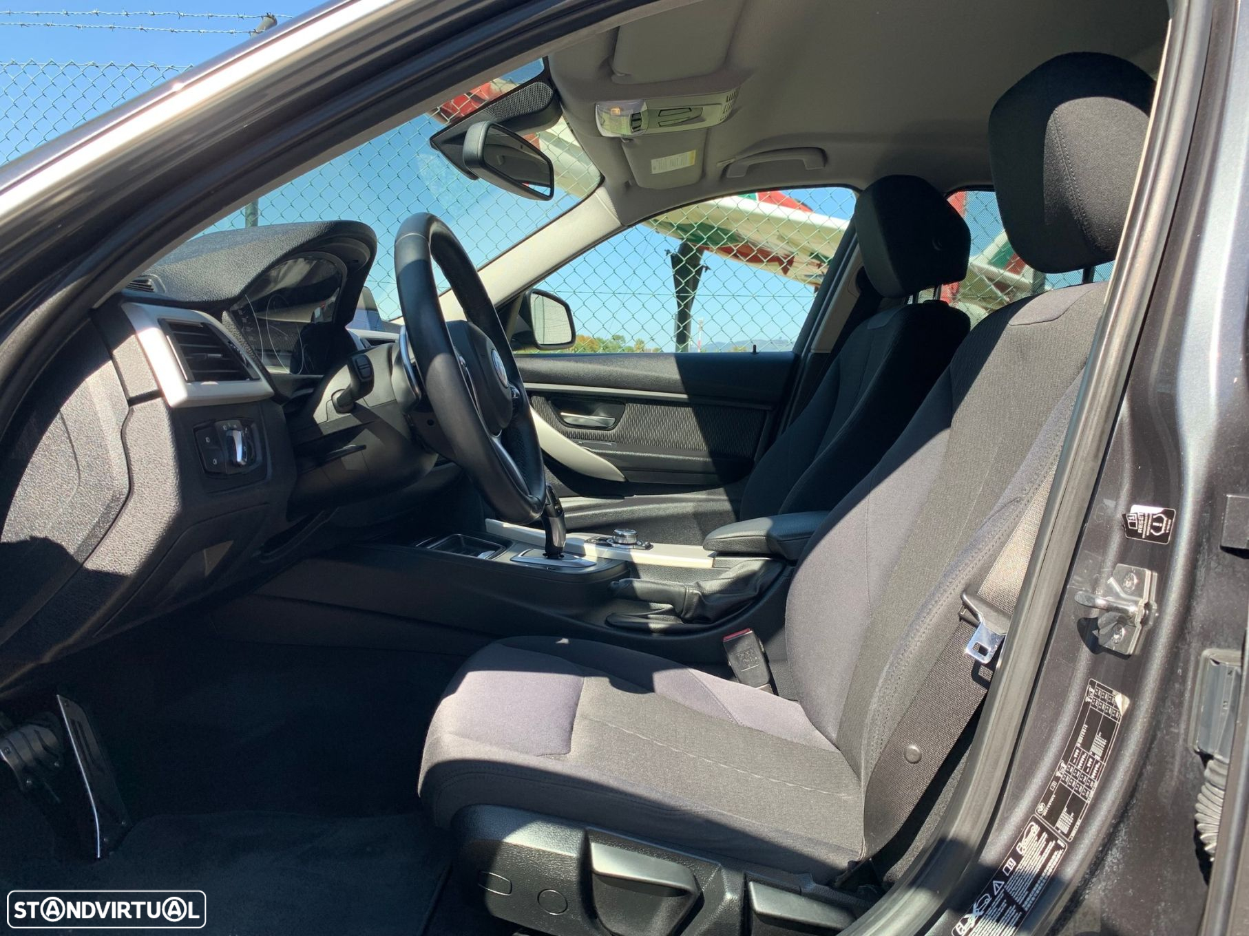 BMW 320 d Touring Auto Pack M - 10