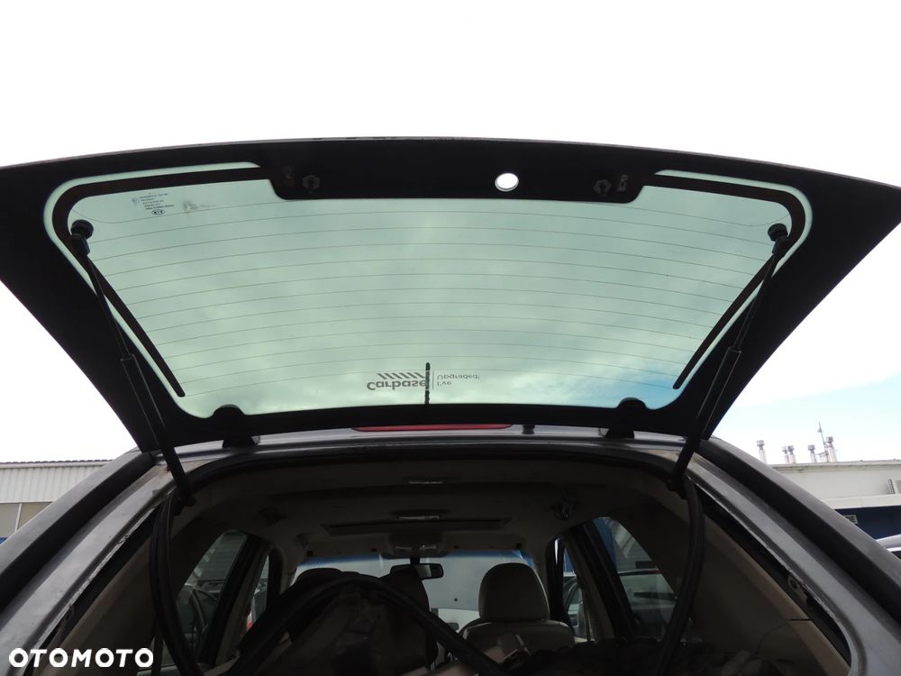 Klapa bagażnika KIA Sportage II '10 2.0 crdi - 2