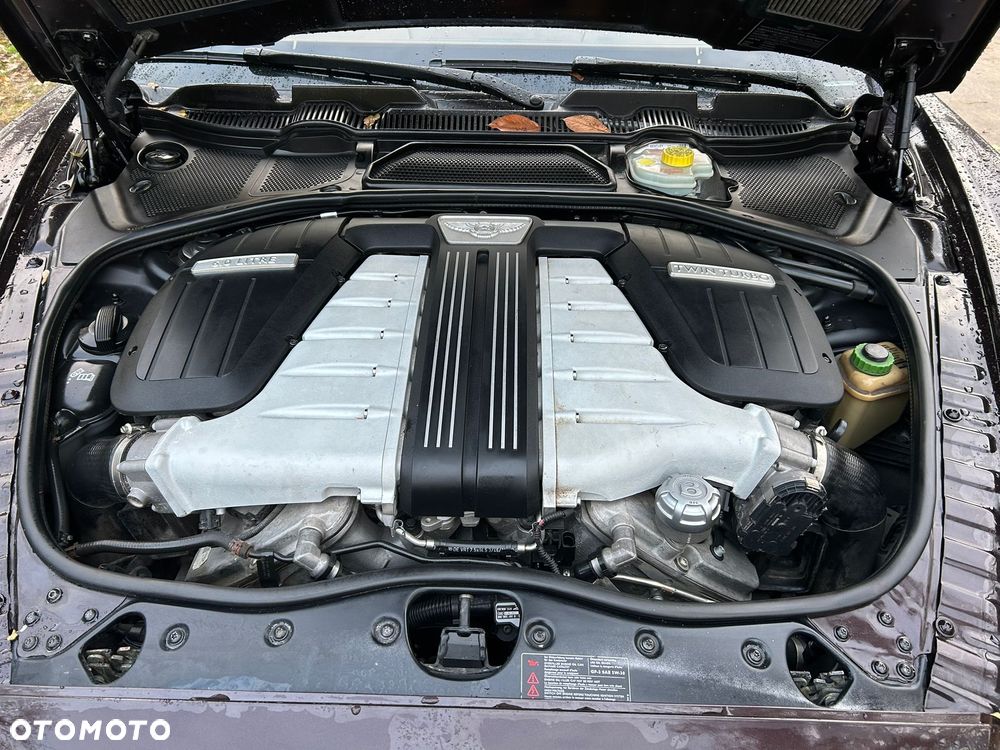 Bentley Continental GT - 14