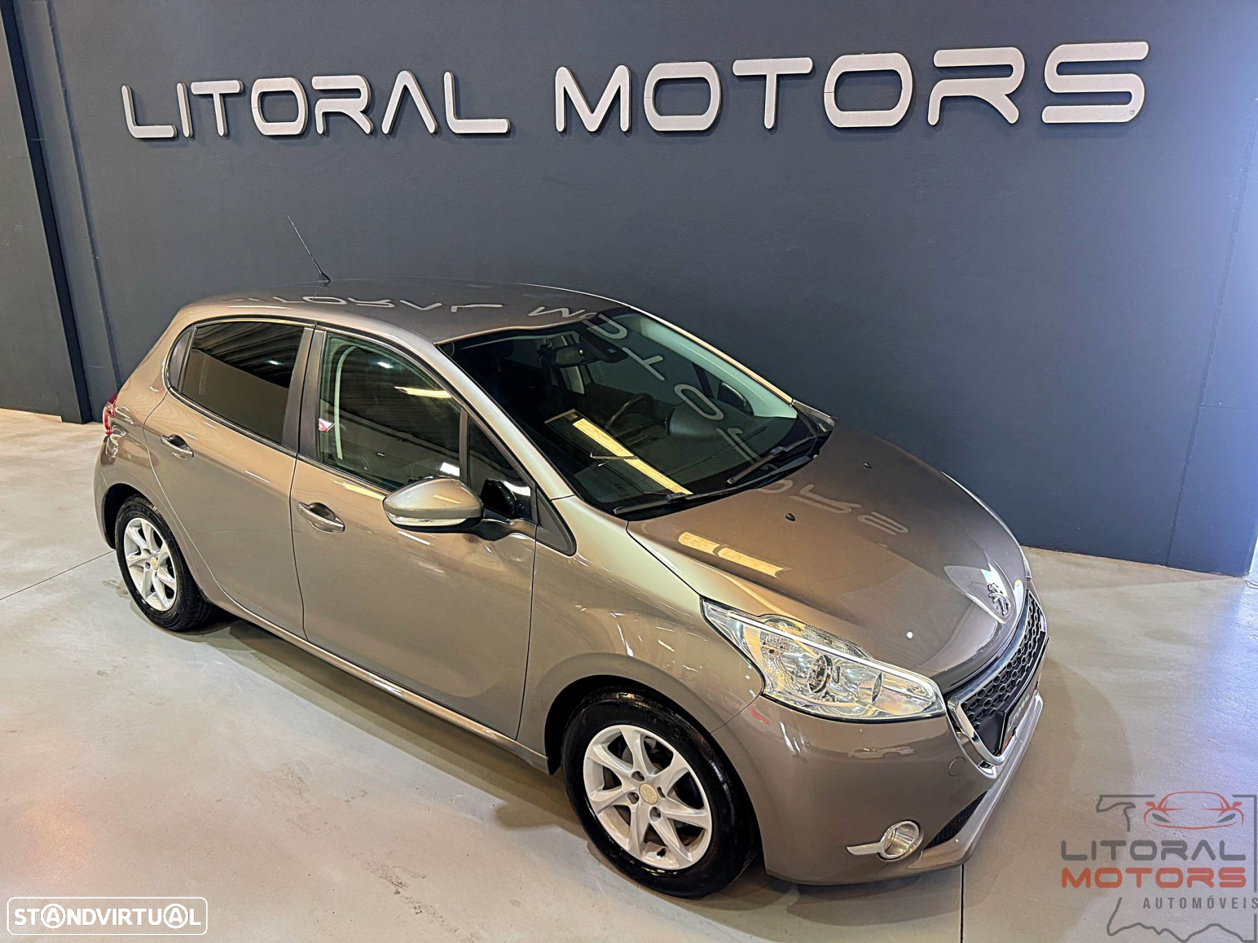 Peugeot 208 1.2 VTi SE Style - 2