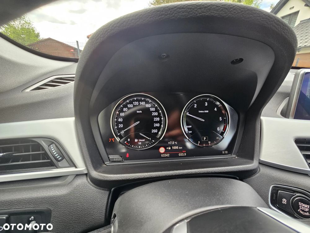 BMW X1 sDrive20d Sport Line - 16