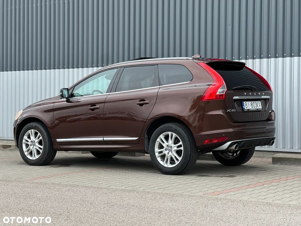 Volvo XC 60 3.2 AWD RDesign - 35