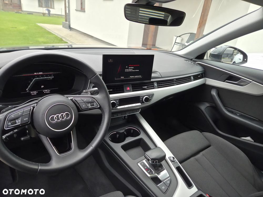 Audi A4 Limousine 35 TFSI mHEV S tronic - 13