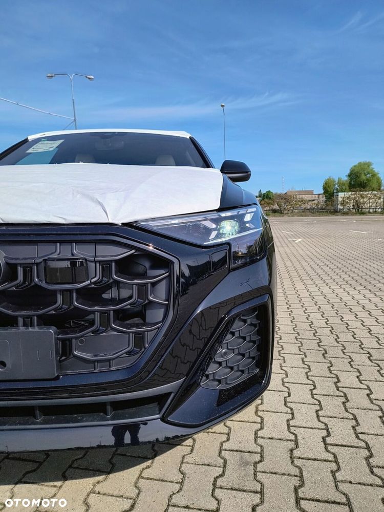 Audi Q8 - 11