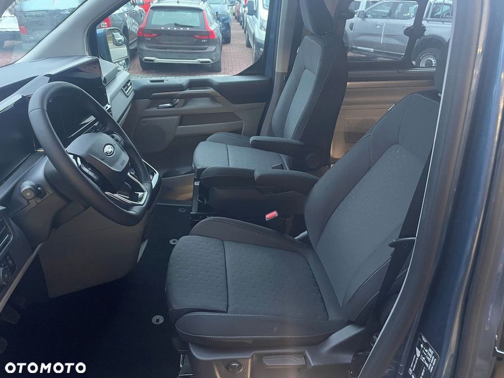 Ford Tourneo Custom ver-2-0-ecoblue-320-awd-l2-titanium-x - 8