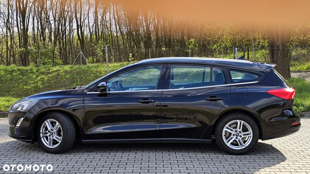 Ford Focus 1.5 TDCi DPF Start-Stopp-System COOL&CONNECT - 17