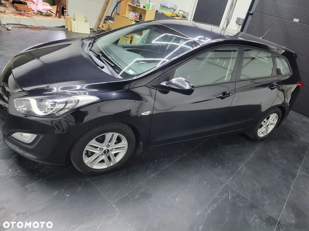 Hyundai i30 1.6 CRDi Premium - 31