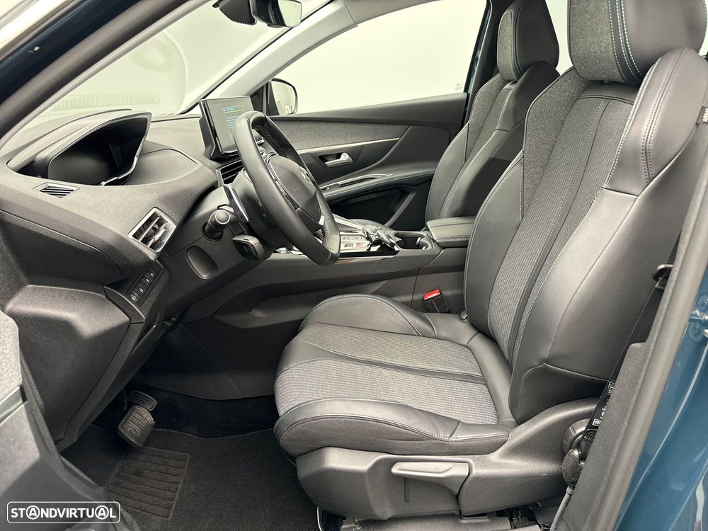 Peugeot 3008 1.6 Hybrid Allure Pack e-EAT8 - 11
