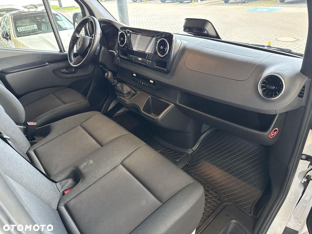 Mercedes-Benz 315 Ekstra Długi - 22