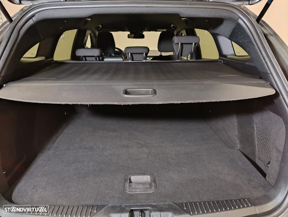 Ford Focus SW 1.0 EcoBoost ST-Line - 29