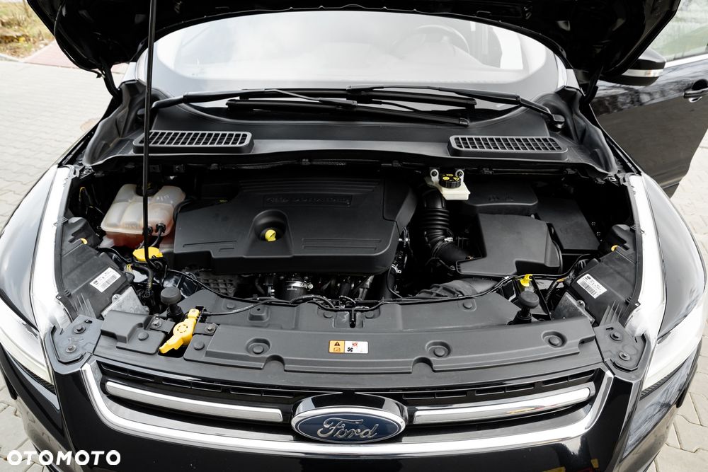 Ford Kuga 2.0 TDCi 4x4 Titanium - 39