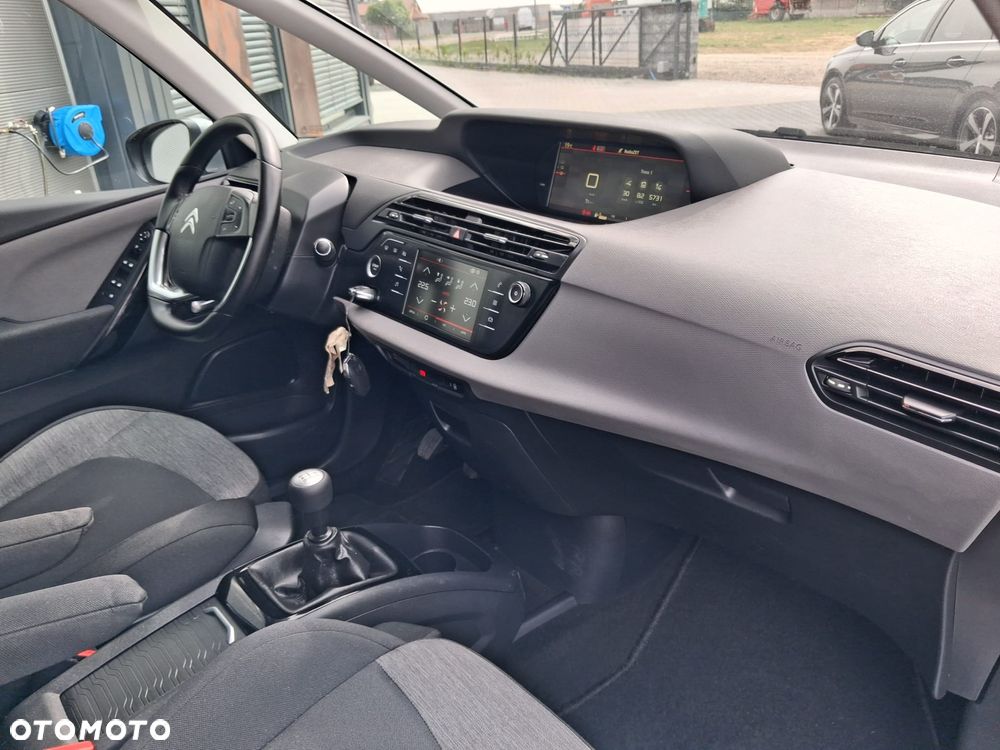 Citroën C4 Picasso PureTech 130 Stop&Start SHINE - 18