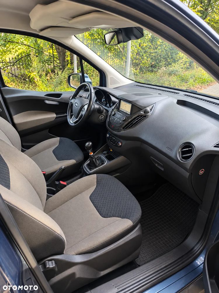 Ford Tourneo Courier 1.0 EcoBoost Titanium - 6
