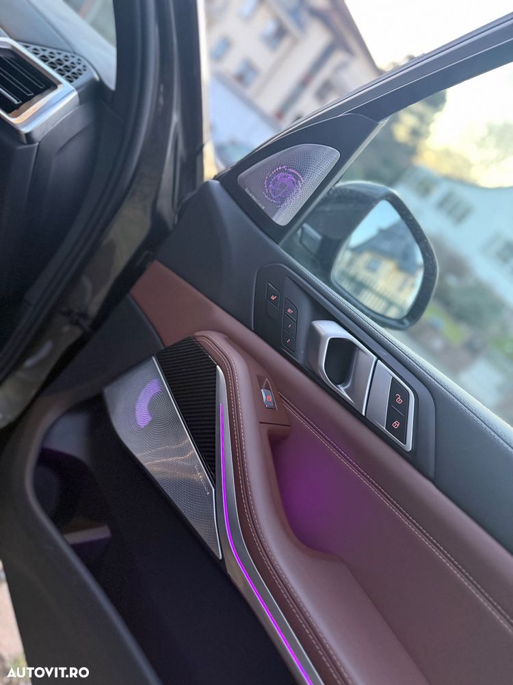 BMW X7 xDrive40d - 12