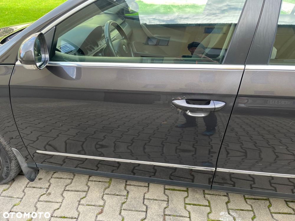 Volkswagen Passat - 7